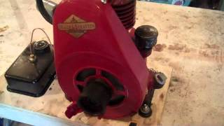 Briggs &Stratton model Y engine .wmv