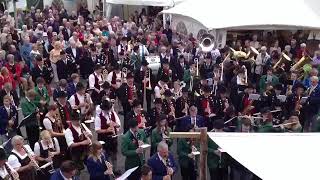 "Auld lang Syne" -am Dorffest in Dübendorf / Zurich Caledonian Pipe Band 2012