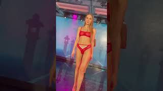 Итоговый выход на показе нижнего белья I Shorts Lingerie Show-Forum