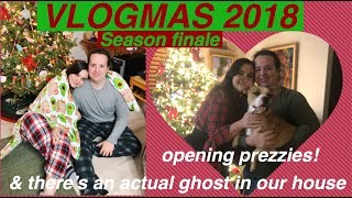 VLOGMAS DAY 24-25 | Christmas TWERK, Noche Buena Festivities, GHOST CAUGHT ON CAMERA