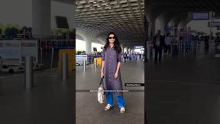 Karishma Tanna spotted arriving at Airport #karishmatanna #shorts #shortvideo | bollywood news