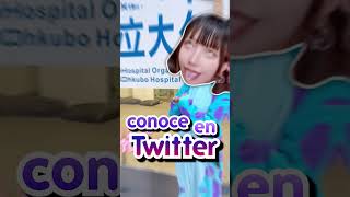 Linda chica Japonesa Toyoko Kawaii da dinero a su novio y amigos para que no le dejen en Japón