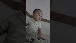 BAYI LUCU LAGI NGOBROL