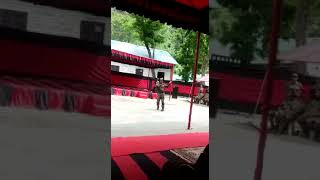 Beautiful Dance By Indian army Soldier (chite suite pe Daag pain Gaya)