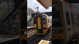 TfW’s 158819 arrives at Abergavenny Railway Station with a two tone 13/4/2023 #station #railway