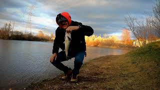 Bamonos de pesca con mucho aire frio