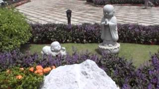 A BUDDHIST TEMPLE IN JENJAROM