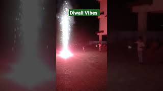 Bursting crackers/Diwali Vibes#diwalivibes #diwalispecial #burstingcrackers #youtubeshorts #shorts