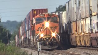 BNSF Z-WSPSBD meets Flying S-LHGLPC thru Elmer, MO 8/31/2024