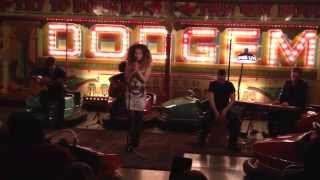 Ella Eyre - Nobody Loves Me Like You - Lumia Live Sessions - 29.03.14