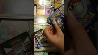 Opening Pokemon 151 Booster Pack!