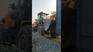 Amazing Heavy Equipments || wheel loader pushing rail wagon