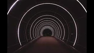 HUGE TUNNEL