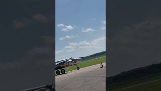 B25 Pilot wave 👋 At duxford airfield #planes #shorts #aviaton