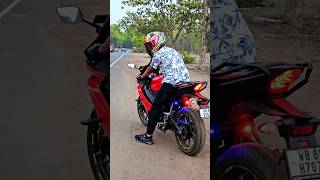 ye Kya Hai🤔🔥 #r15v4 #bike #rider #shortvideo #viralvideo #r15v3 #youtubeshorts #r15