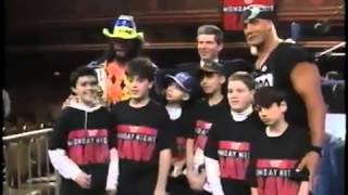 Hulk Hogan and Macho Man meet children with leukemia