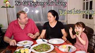 🇦🇺 #114 Bữa tối Món Việt 💥 Đậu HÀ LAN nhà trồng xào thịt bò chồng ăn hết nồi cơm | nhà của Oanh