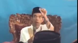 Lucu Sampe Keceplosan - Ternyata Ust Abdul Somad Meniru Gaya Ceramahnya. Simak jangan Baper