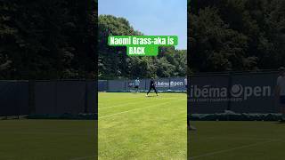 Naomi Osaka plays on grass for first time in YEARS 🌱 #tennis