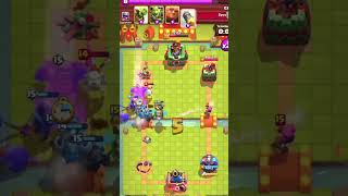 Jugando con cartas con solo armadura en cr #clashroyale #clashroyalememes #jijija #aña #humor