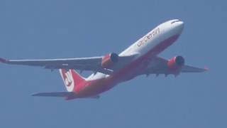 Air Berlin Airbus a330-200 afternoon approach to JFK airport