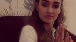 Disha Patani enjoying live music at a bar...