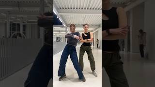 лайк, если хочешь туториал! #reels #dance #trend #tutorial #танцы #tiktok #motivation #мотивация