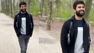 Vijay Devarakonda New Look For JGM MOVIE | Vijay Devarakonda Enjoying His Long Walks | Latest Video