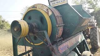 Thresher Machine wheat cropping | Wheat season in Punjab Pakistan