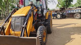 Jcb 3dx Backhoe Loader Machine Loading Red Mud In Mahindra and Swaraj Tractor | Jcb Tractor Video