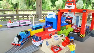 Tayo&Titipo's crane factory & station! Thomas the Tank Engine and friends will carry Tayobus☆