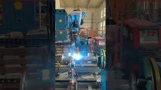 Welding Robot in Action | High Efficiency & Precision Welding Technology