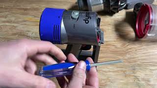 How To Fix A Dyson Vacuum Blinking Red Light