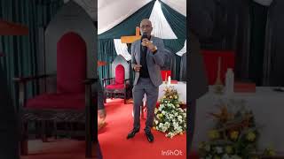 Bishop JOHNPAUL Muriithi korigithia rwimbo muthenya wa sunday