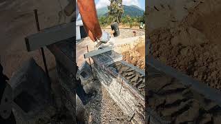 Garden Wall #construction #pavers #youtuber #work #nature #viral #diy #diygarden #shortsvideo