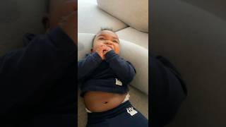 Baby discovers his fingers for the first time #baby #usa #foryou #foryoupage