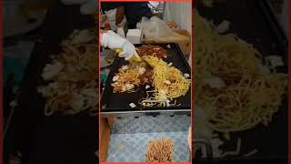 MIX NOODLES WITH SPECIAL SAUCE | KOREAN STREET FOOD #shorts #oddlysatisfying