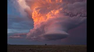 Stunning Earth, Texas supercell timelapse