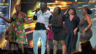 Abdu Mulasi Performs with a ‘Farm’ of his women at Hipipo Music Awards