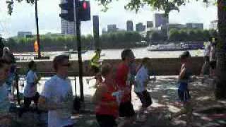 Danish tourist caught in THE BRITISH 10K LONDON RUN 11th July 2010