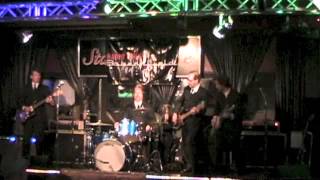 The Intoxicators - Phantom Mustang at 2012 Surf Guitar 101 Convention