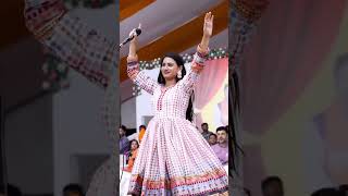 Neha Suthar || નેહા સુથાર નો સ્ટેજ ઉપર જોરદાર ડાન્સ || હા મોજ હા || New letest HD video 2023