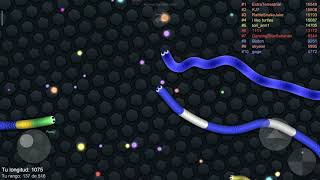 Jugando slither.io