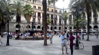 Barcelona - plac w dzielnicy Barri Gotic