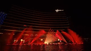 Performance Lake At Wynn Macau - Run Without Care/瀟灑走一回 By Sally Yeh