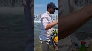 free fun water point . panchdhari ke golgappe 😋 #panchdhari #viral #youtubeshorts #water #raigarh