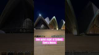 I Hardly see the Opera House this empty  #sydneywalk #travel #australia #sydneyharbour