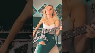 Michael Jackson - Beat It (Guitar Solo by Lexi Rose) #EddieVanHalen #Thriller #femalemusician