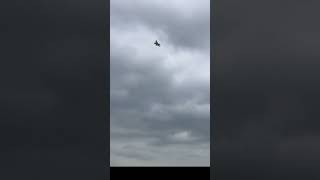 AWESOME F22 RAPTOR TAKEOFF AND VERTICAL CLIMB!! #f22 #shorts #aviation #airshow