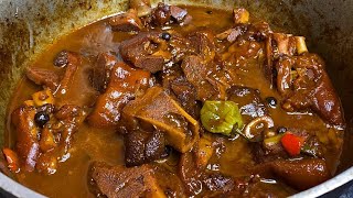 Delicious Stewed Pig’s Feet